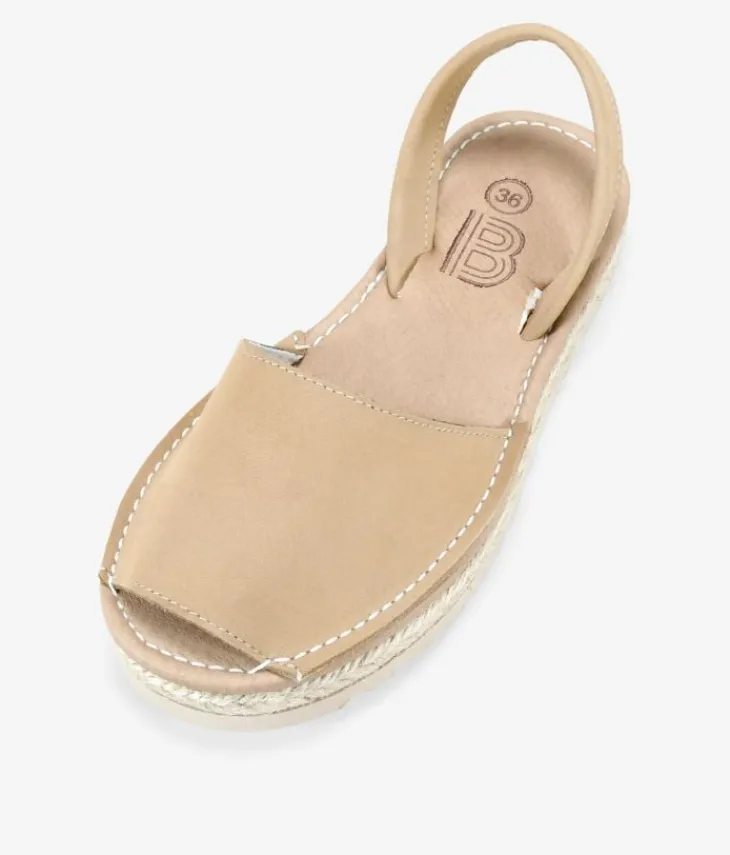 Clearance Bosanova Abarcas planas beige en piel con esparto