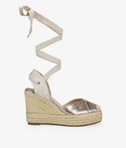 Outlet Bosanova Alpargatas doradas con cuña de esparto y lazada