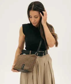Clearance Bosanova Bolso bandolera negro en rafia con rayas