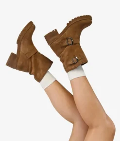 Clearance Bosanova Botas biker serraje piel taupe con hebillas