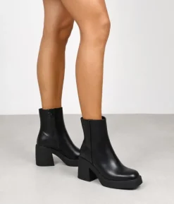 Clearance Bosanova Botas de tacón negras con cremallera