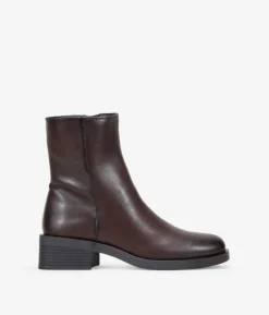 Discount Bosanova Botas planas marrones con cremallera