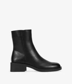 Online Bosanova Botas planas negras con cremallera