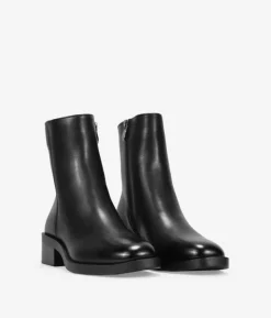 Online Bosanova Botas planas negras con cremallera