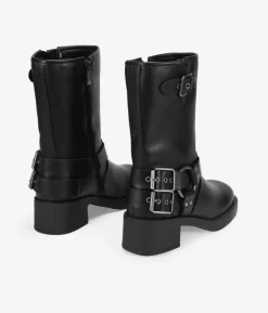 Outlet Bosanova Botines biker negros con hebillas