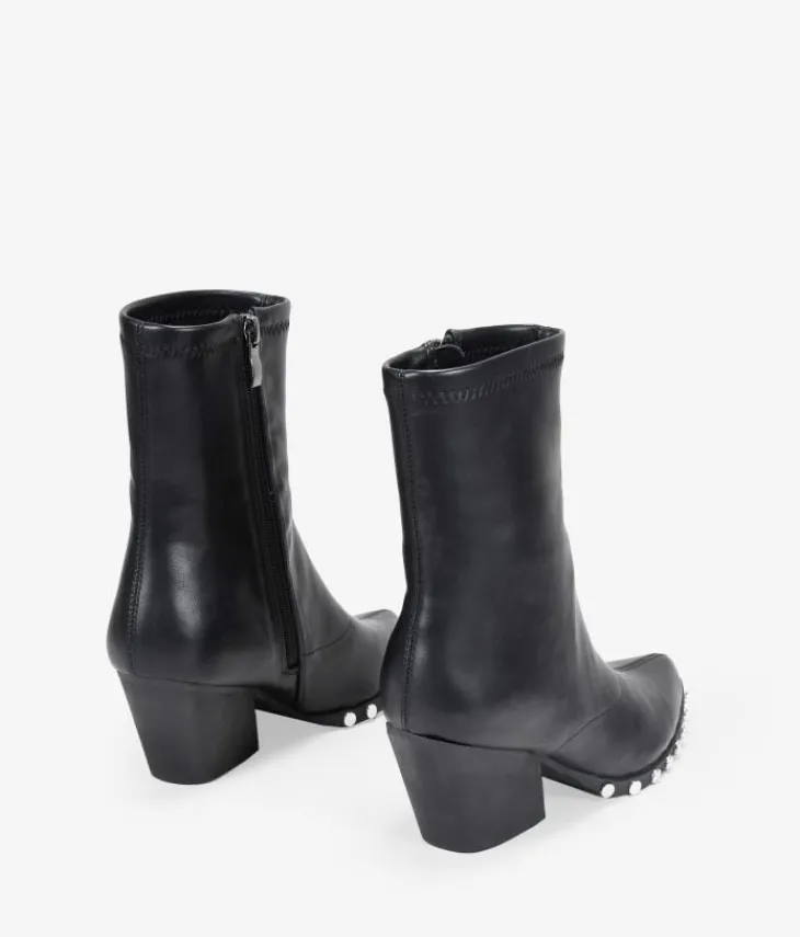 Online Bosanova Botines cowboy negros con tachas en la suela