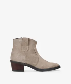 Clearance Bosanova Botines serraje piel taupe con tacón