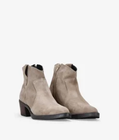 Clearance Bosanova Botines serraje piel taupe con tacón