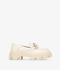 Discount Bosanova Mocasines beige con cadena de eslabones a tono y suela track