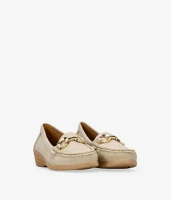 Discount Bosanova Mocasines de cuña beige con detalle metálico