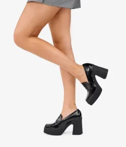 New Bosanova Mocasines negros de charol con tacón