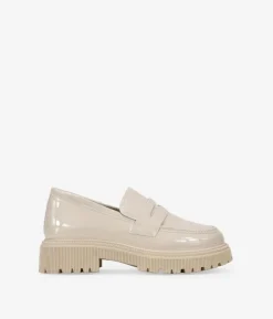 Fashion Bosanova Mocasines taupe en charol con plataforma