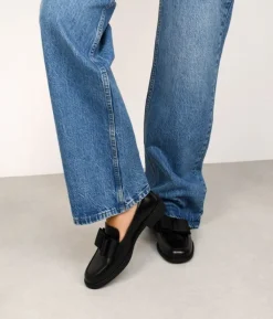 Fashion Bosanova Mocasín plano negro con lazo