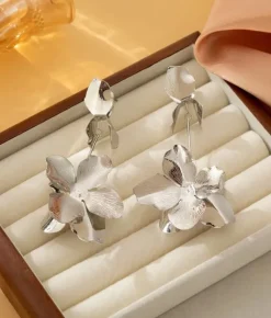 Fashion Bosanova Pendientes de flor plateados