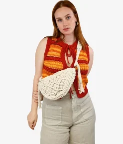 Sale Bosanova Riñonera beige en crochet con cremallera
