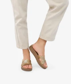 Best Bosanova Sandalias con cuña doradas