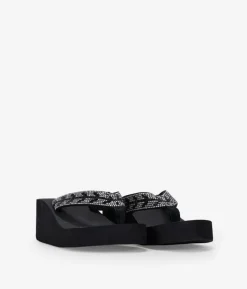 Sale Bosanova Sandalias de dedo negras con brillantes y cuña
