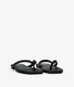 Clearance Bosanova Sandalias de dedo negras efecto cocodrilo
