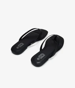 Clearance Bosanova Sandalias de dedo negras efecto cocodrilo