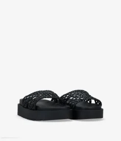 Clearance Bosanova Sandalias de dedo negras con metal dorado