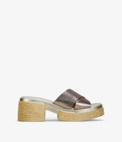Discount Bosanova Sandalias de piel metalizadas con tacón ancho efecto rafia