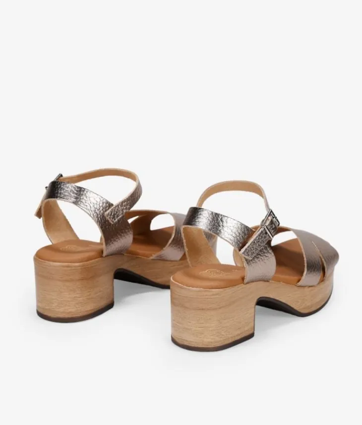 Outlet Bosanova Sandalias de piel metalizadas con tacón efecto madera