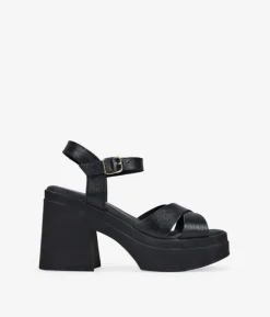 Sale Bosanova Sandalias de piel negras con tacón