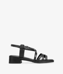 Sale Bosanova Sandalias de piel negras con tacón bajo