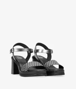 Outlet Bosanova Sandalias de piel negras con tacón