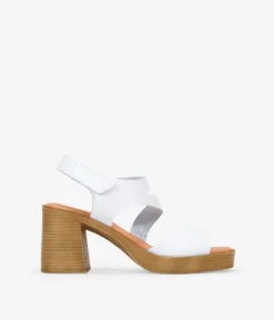 Discount Bosanova Sandalias de tacón blancas en piel con cierre de velcro