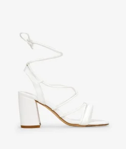 Discount Bosanova Sandalias de tacón blancas con cuerdas