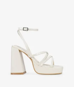 Discount Bosanova Sandalias de tacón campana blancas en charol