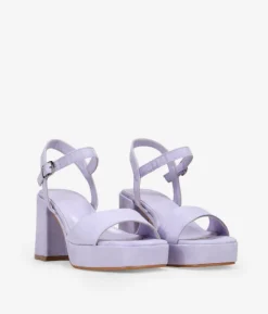Outlet Bosanova Sandalias de tacón cuadrado lilas
