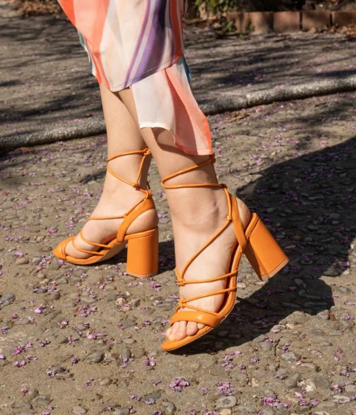 Best Bosanova Sandalias de tacón naranjas con cuerdas