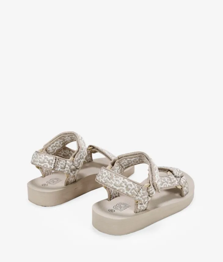 Discount Bosanova Sandalias deportivas beige planas