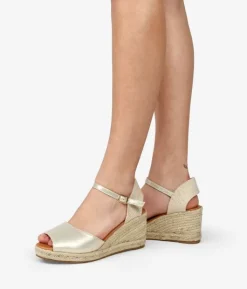 Discount Bosanova Sandalias doradas con cuña de esparto