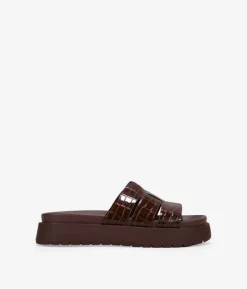 Discount Bosanova Sandalias marrones efecto cocodrilo con plataforma