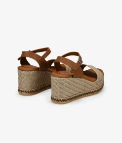 Outlet Bosanova Sandalias marrones en piel con cuña de esparto
