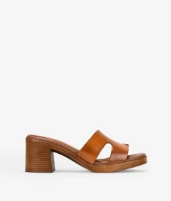 Sale Bosanova Sandalias mule marrones en piel con tacón