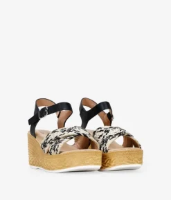 Sale Bosanova Sandalias negras con cuña efecto esparto