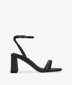 Sale Bosanova Sandalias negras con tacón