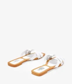 Clearance Bosanova Sandalias planas blancas con puntera cuadrada