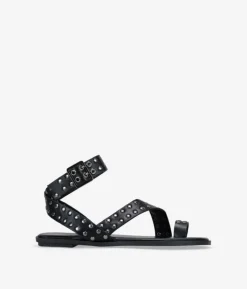 Sale Bosanova Sandalias planas negras con tachuelas metálicas