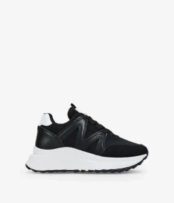 New Bosanova Zapatillas negras con cordones