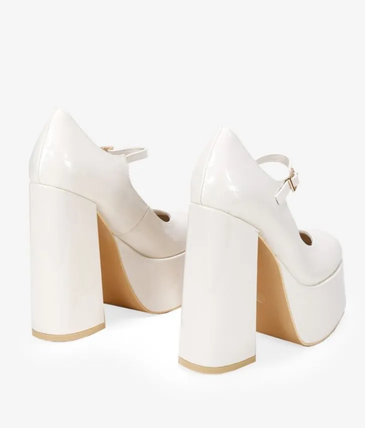 Outlet Bosanova Zapatos Mary Jane beige tacón XXL y plataforma